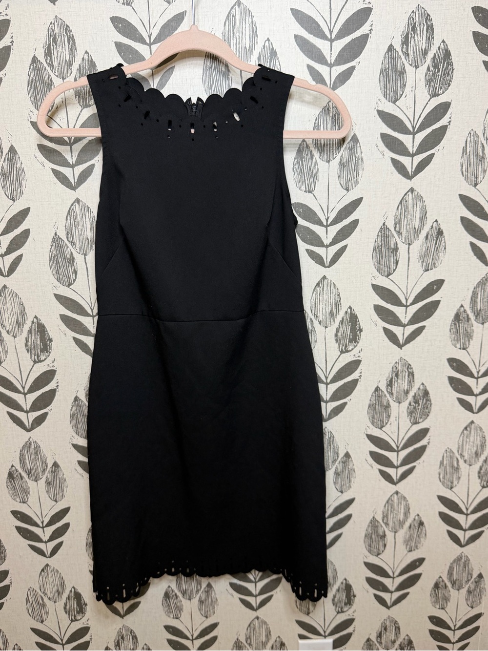 Ann Taylor Loft Scallop Neck Sleeveless Dress